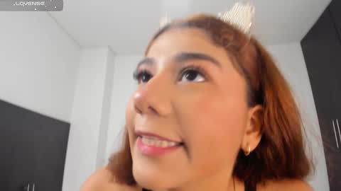 Snapshot of tifanyhills chatting on February 4, 8:59 pm Tifany  online show from February 4, 8:59 pm