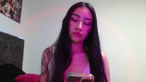 Snapshot of tiffani_hott_ chatting on September 12, 3:06 am TIFANI online show from September 12, 3:06 am