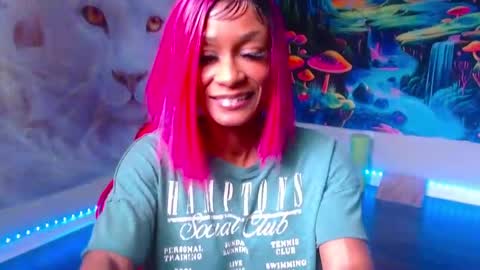 Snapshot of tiffanilove chatting on September 16, 1:56 pm Tiffani Love online show from September 16, 1:56 pm