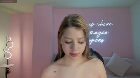Tiffanny Sins online show from March 29, 5:46 pm