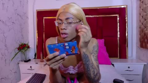 tiffannyvalentine online show from May 1, 12:43 pm