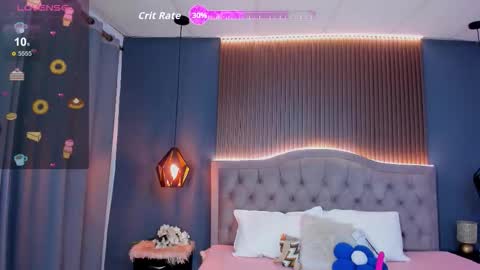 Snapshot of tiffany__charm_ chatting on December 5, 3:26 am tiffany__charm_ online show from December 5, 3:26 am