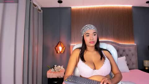 tiffany__charm_ online show from January 11, 3:22 am