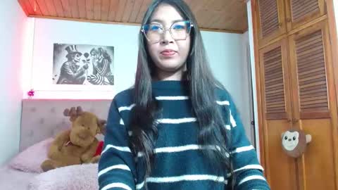 Snapshot of tiffany_beauty18 chatting on October 15, 2:11 am Tifanny online show from October 15, 2:11 am