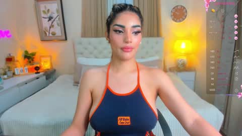 Snapshot of tiffany_cams chatting on March 8, 2:45 am Tiffany online show from March 8, 2:45 am