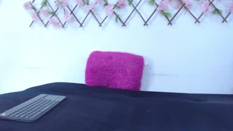 Snapshot of tiffany_gomez9 chatting on July 31, 2:00 am Tiffany online show from July 31, 2:00 am