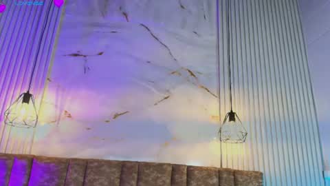 tiffany_johnson111 online show from June 22, 7:22 pm