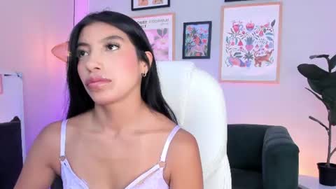 tiffany_low online show from June 30, 12:39 pm