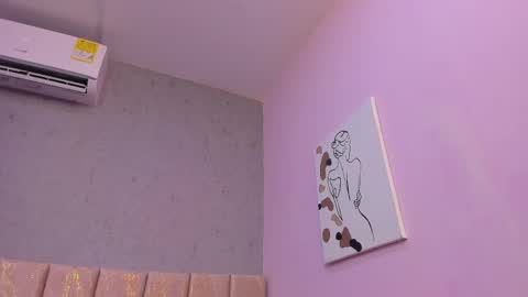tiffany_mendez online show from May 25, 12:00 pm