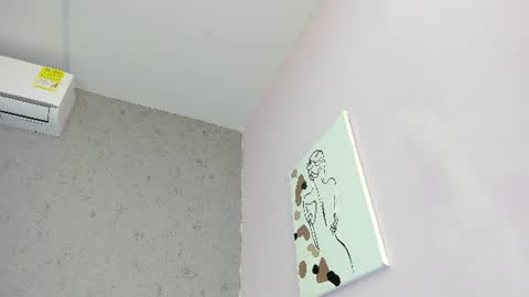 tiffany_mendez online show from June 14, 12:29 pm