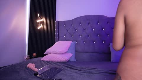 Snapshot of tiffany_sander chatting on November 23, 5:13 pm tiffany_sander online show from November 23, 5:13 pm