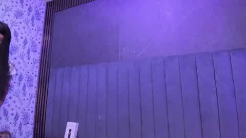 TiffanyDream8 online show from February 27, 9:37 pm