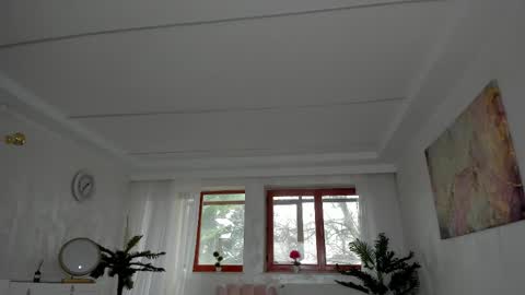 Tiffany Houston online show from March 1, 6:57 am