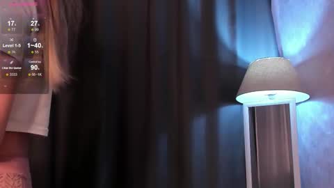 Snapshot of tiffanyhunt chatting on October 15, 1:33 pm Tiffany online show from October 15, 1:33 pm