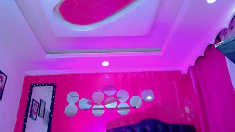 tiffanymackensyy69 online show from February 27, 2:11 am