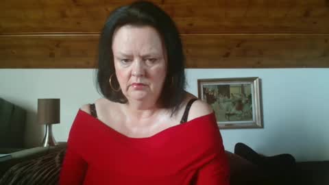 Snapshot of tiffanymature chatting on October 4, 7:28 am TiffanyMature online show from October 4, 7:28 am