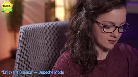 tiffanyriox online show from October 22, 12:00 am