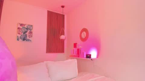 Tiffany online show from October 30, 1:56 pm