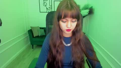 Snapshot of tiffanyyoun chatting on November 7, 12:49 pm tiffanyyoun online show from November 7, 12:49 pm