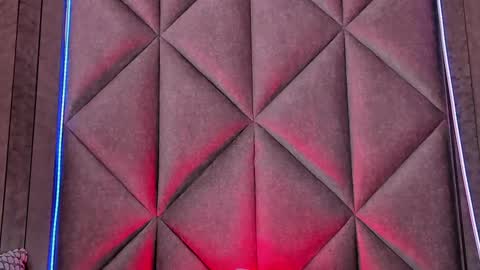 Snapshot of tiffvalentinee_ chatting on September 16, 8:32 pm Tiffany online show from September 16, 8:32 pm