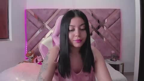 Snapshot of tigerbaby_ chatting on July 5, 3:52 pm Ana online show from July 5, 3:52 pm