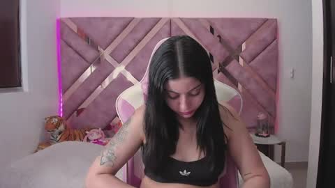 Snapshot of tigerbaby_ chatting on July 31, 6:40 pm Ana online show from July 31, 6:40 pm
