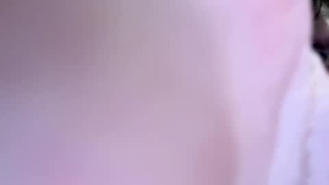 tigersnuttt online show from March 12, 8:19 am