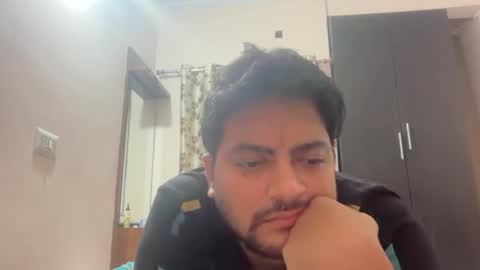 tigertinku online show from November 9, 7:45 pm