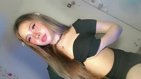tight_elliana online show from April 28, 2:27 am
