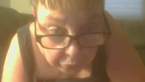Snapshot of tight_kitty55 chatting on May 18, 7:20 pm tight Kitty55 online show from May 18, 7:20 pm