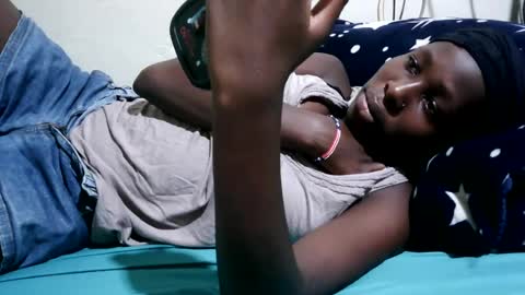 tight_pussie online show from July 13, 9:50 pm