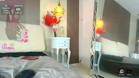 Snapshot of tiifany_baker chatting on May 27, 1:57 am T I F F A N Y online show from May 27, 1:57 am