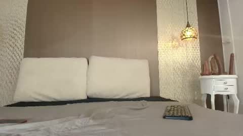 Snapshot of tiifany_baker chatting on June 18, 8:13 pm T I F F A N Y online show from June 18, 8:13 pm