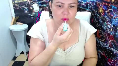 Tila online show from May 24, 5:18 pm