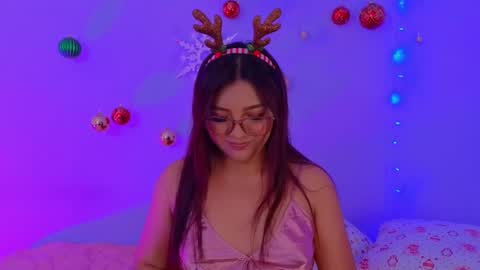 Snapshot of tilatequilas chatting on December 14, 2:34 am Tila Tequila online show from December 14, 2:34 am