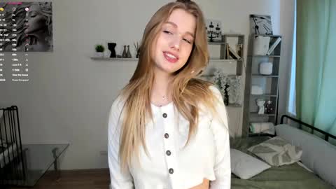 Elizabeth Elize online show from April 29, 10:30 am