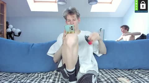 Snapshot of tim_milll chatting on January 17, 8:34 am Tim online show from January 17, 8:34 am