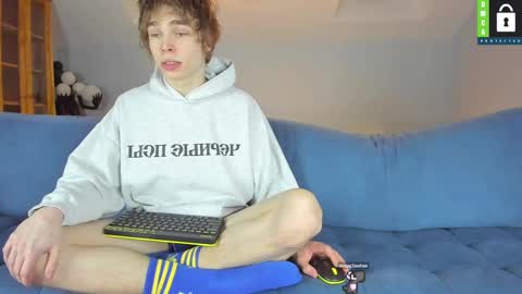 Snapshot of tim_milll chatting on February 26, 7:27 pm Tim online show from February 26, 7:27 pm