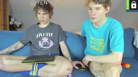 Snapshot of tim_milll chatting on February 26, 10:31 pm Tim online show from February 26, 10:31 pm