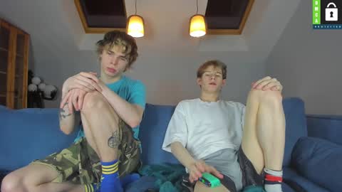 Snapshot of tim_milll chatting on March 12, 7:28 pm Tim online show from March 12, 7:28 pm