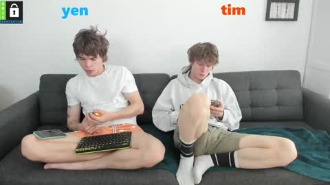 Snapshot of tim_milll chatting on September 9, 12:05 pm Tim online show from September 9, 12:05 pm