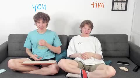 Snapshot of tim_milll chatting on September 23, 9:07 pm Tim online show from September 23, 9:07 pm