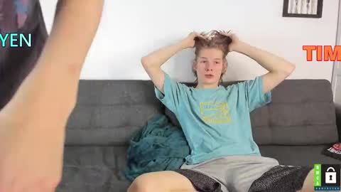 Snapshot of tim_milll chatting on October 29, 7:59 pm Tim online show from October 29, 7:59 pm