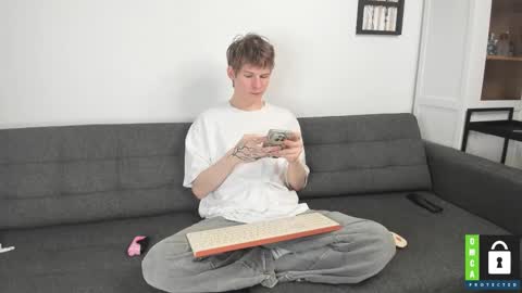 Snapshot of tim_milll chatting on November 29, 7:17 pm Tim online show from November 29, 7:17 pm