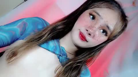 Snapshot of timea_slut69xx chatting on December 16, 8:52 am Happy Birthday To Me online show from December 16, 8:52 am