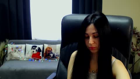 Snapshot of timeparadice chatting on June 23, 7:50 am Luisa online show from June 23, 7:50 am