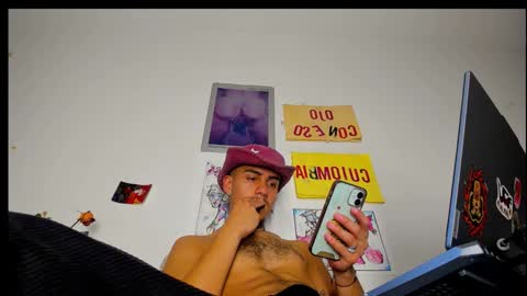 Snapshot of timewith_sebas chatting on September 22, 4:09 pm salem online show from September 22, 4:09 pm