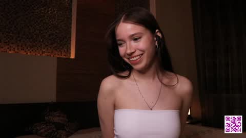 Snapshot of timideva chatting on April 8, 5:46 pm EVA online show from April 8, 5:46 pm