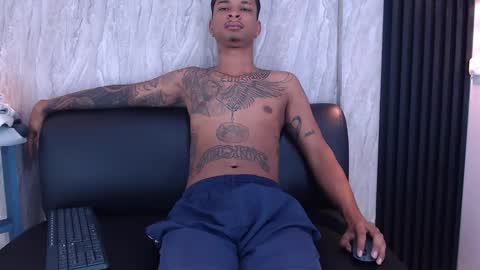 Snapshot of timmcloud chatting on October 17, 11:24 am Timm online show from October 17, 11:24 am