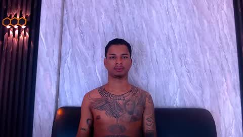 Snapshot of timmcloud chatting on November 11, 11:32 am Timm online show from November 11, 11:32 am